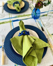 Load image into Gallery viewer, Wicker Charger Plates - Set/4