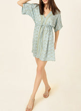 Load image into Gallery viewer, Pia Mini - Olivia Surf