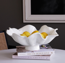 Load image into Gallery viewer, VIDA Havana Aries Large Pedestal