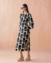 Load image into Gallery viewer, Peyton Midi -  Emma Mussel