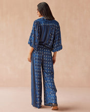 Load image into Gallery viewer, Sierra Blouse -Malva Indigo