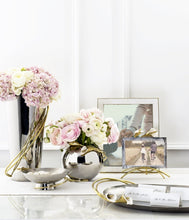 Load image into Gallery viewer, Calla Lily Vase- Large