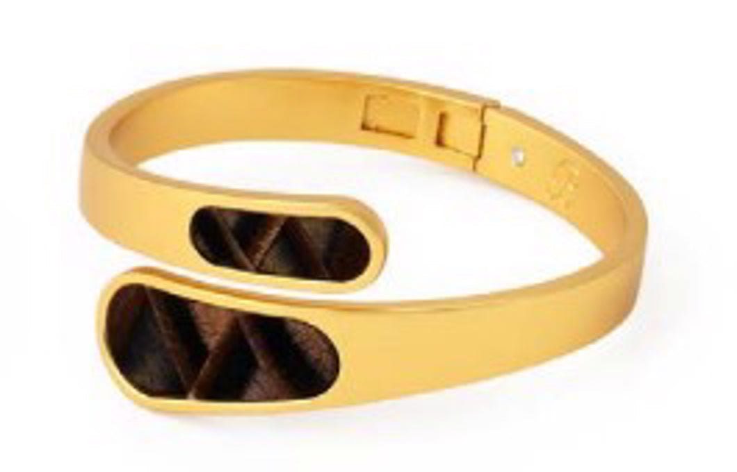 Naomi Bezel Hinge Cuff