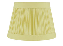 Load image into Gallery viewer, Amelia Lampshades - 2 colors available
