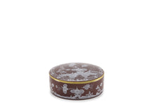 Load image into Gallery viewer, Oriente Italiano Castagna Round Box
