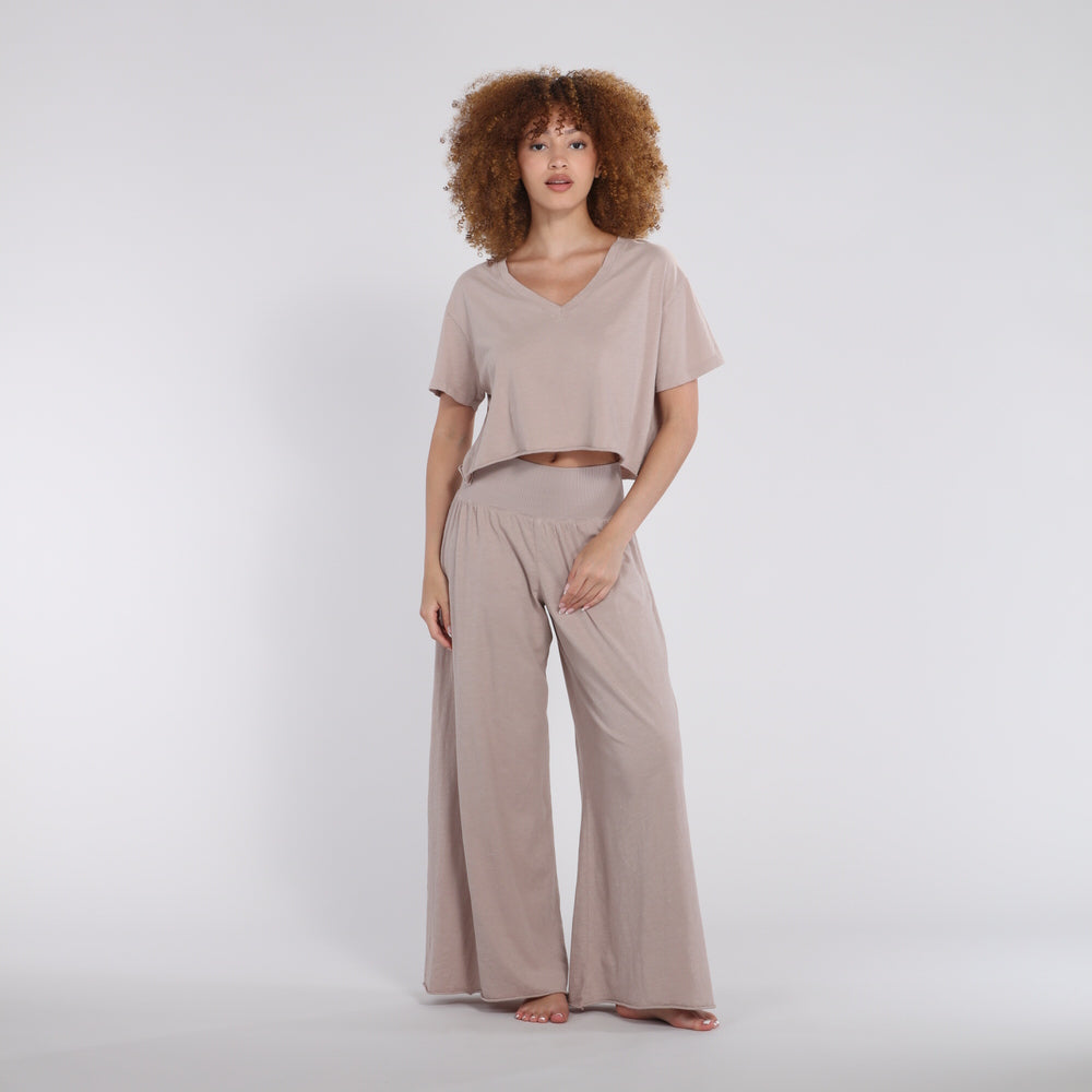 Bra:30 - V-Neck Crop Jersey Tee