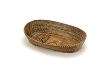 Load image into Gallery viewer, Oval Bread Basket with Braided Edge, Small
