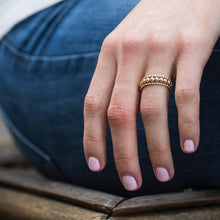 Load image into Gallery viewer, Classic Gold 3mm Bead Ring
