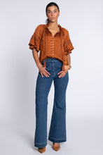 Load image into Gallery viewer, Short Sleeve Kit Top - Chocolate
