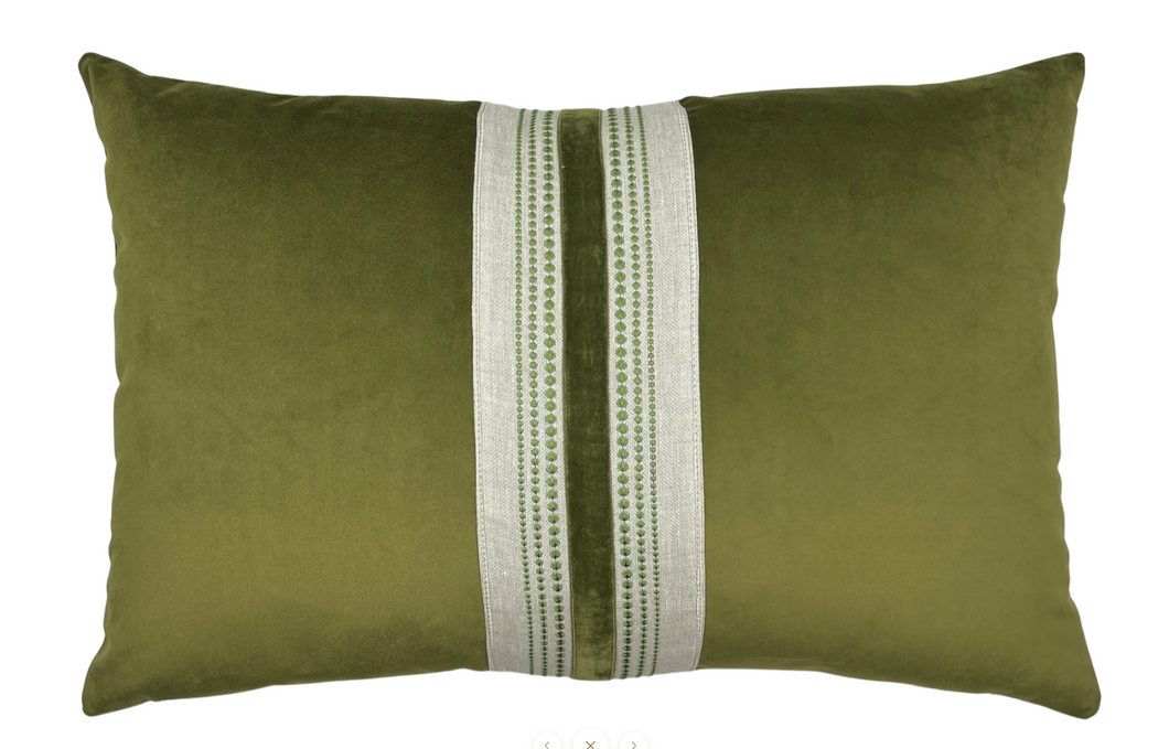 Hollis Lumbar Pillow - Avocado