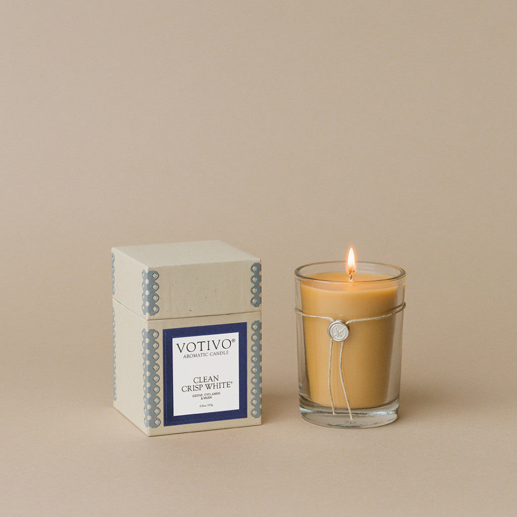 Clean Crisp White  Aromatic Candle