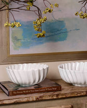 Load image into Gallery viewer, VIDA Vienna Medium Bowl
